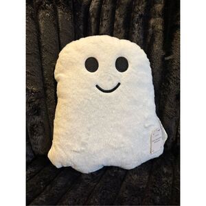 Target Bullseye Playground White Ghost Halloween Decorative Pillow